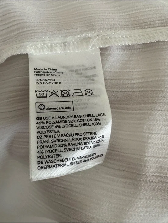 H&M White Lace-Collar Button Down Shirt - Picture 6 of 6